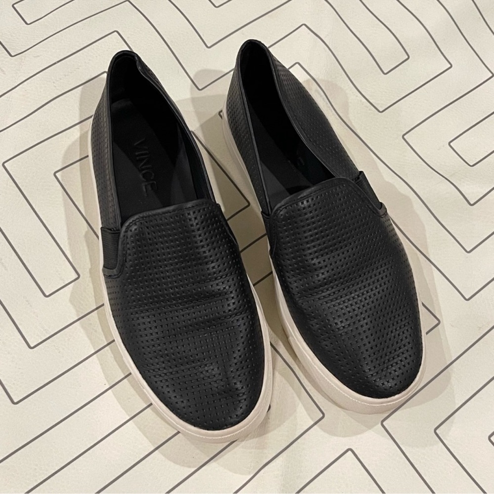 VINCE Women’s Black Perforated Style Leather Sneakers. Sz 5